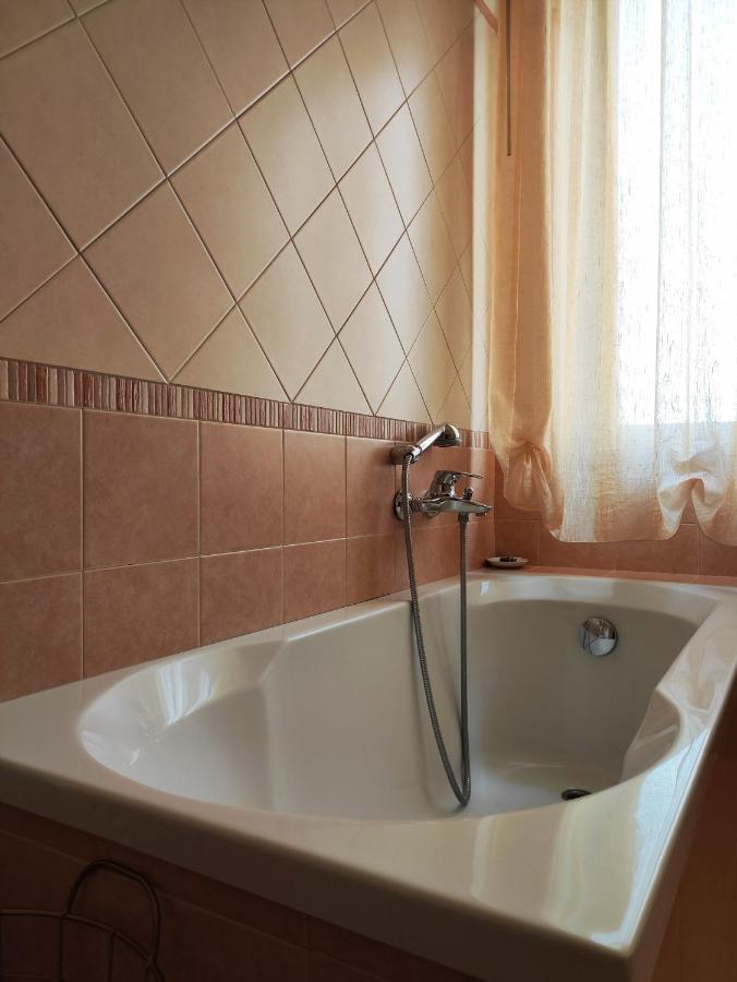 Villa Ada Лорето Экстерьер фото